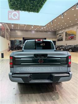 نيسان فرونتر